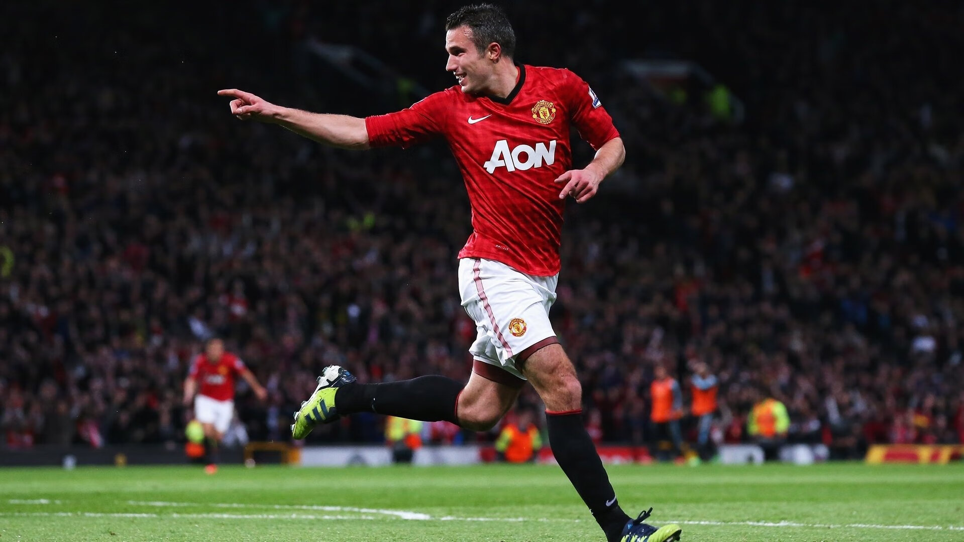 隆戈：面对世界顶尖防线的“恐怖破坏者”，横扫所有对手